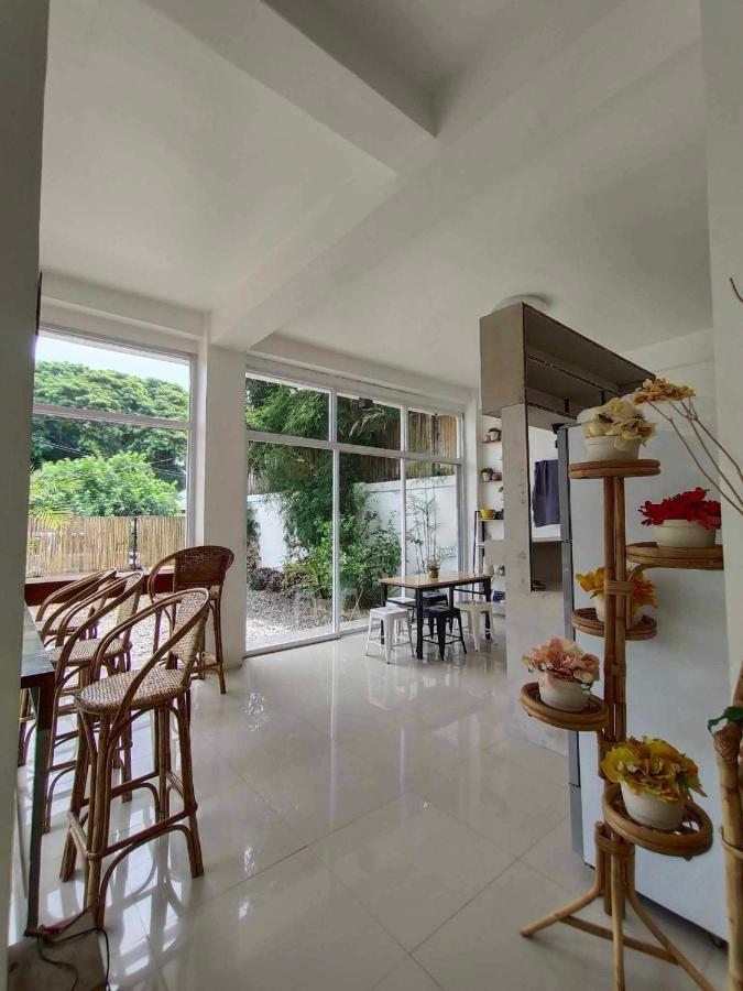 Frachette'S Bed & Breakfast Puerto Princesa Ngoại thất bức ảnh