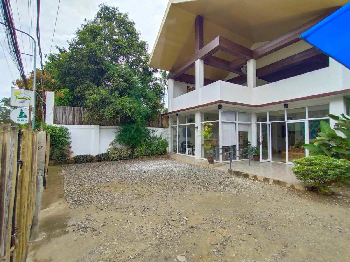 Frachette'S Bed & Breakfast Puerto Princesa Ngoại thất bức ảnh
